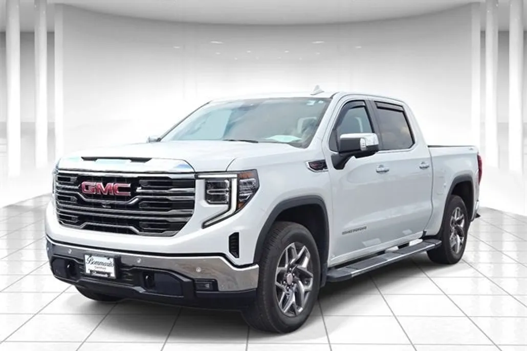 2024 Gmc Sierra 1500 SLT photo 1