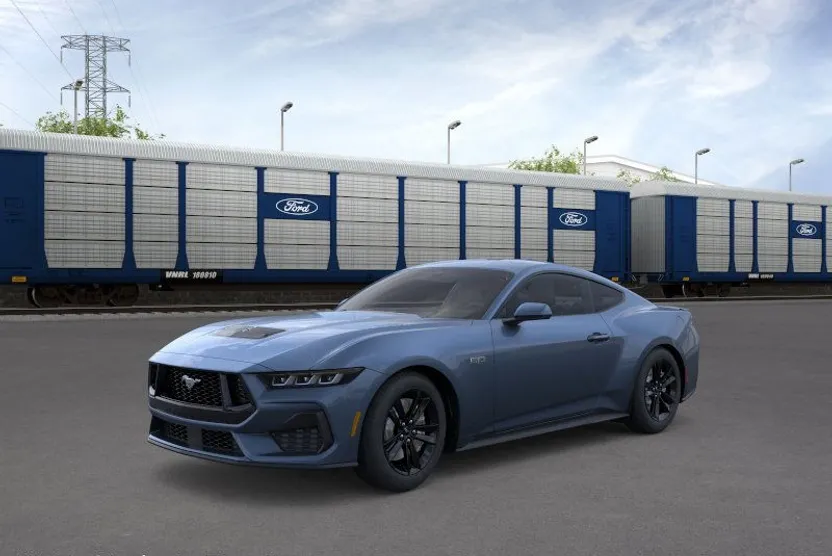 2025 Ford Mustang GT photo 1