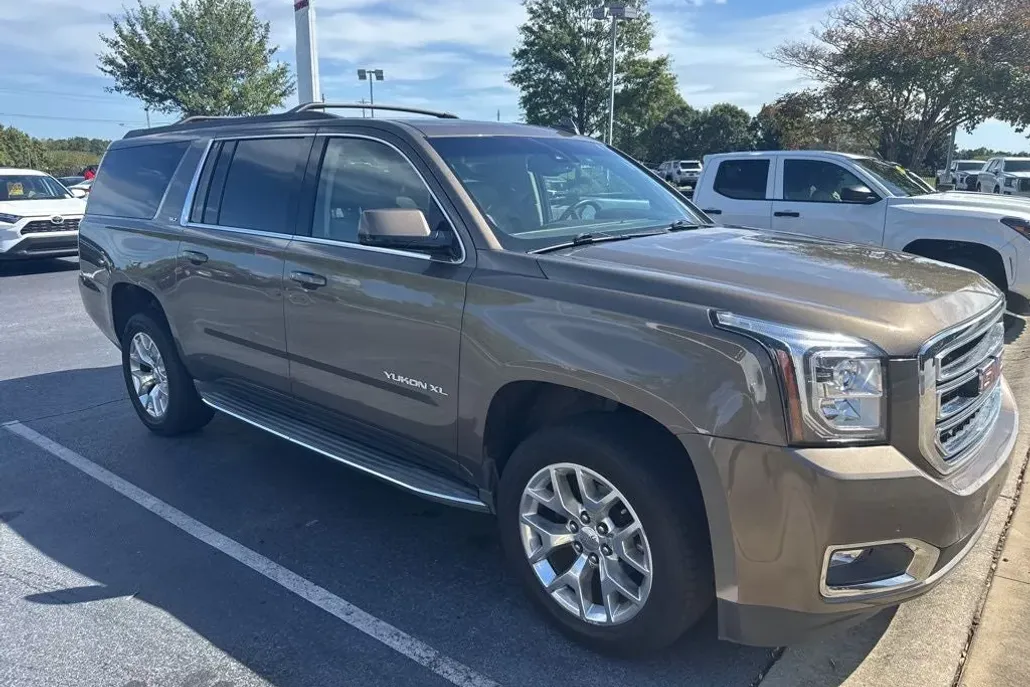 2015 Gmc Yukon XL SLT 1500 photo 1