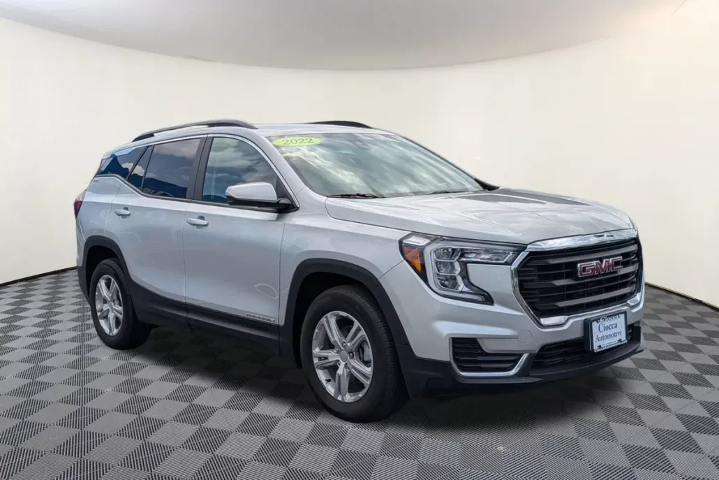 2022 Gmc Terrain SLE photo 1