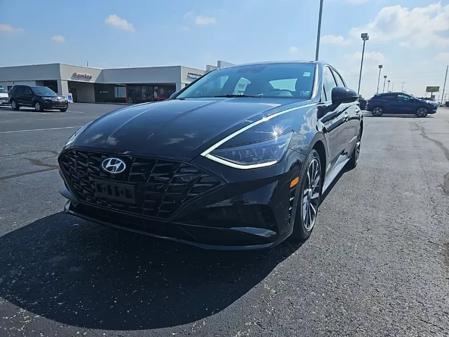 2022 Hyundai Sonata Limited photo 1