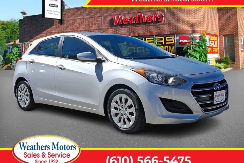 2016 Hyundai Elantra GT Base photo 1