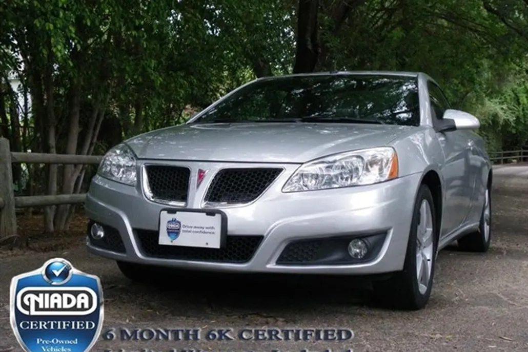 2009 Pontiac G6 GT photo 1