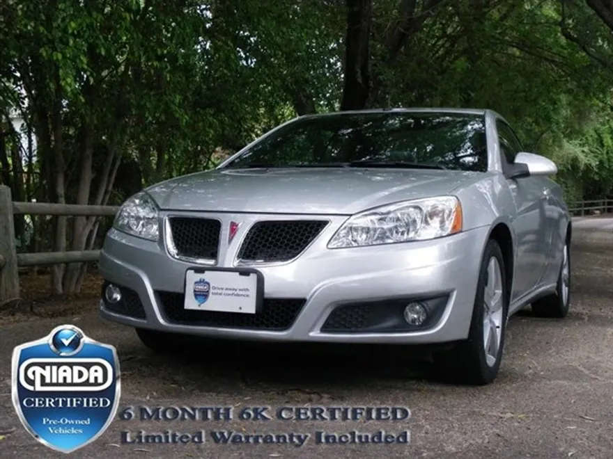 2009 Pontiac G6 GT photo 1
