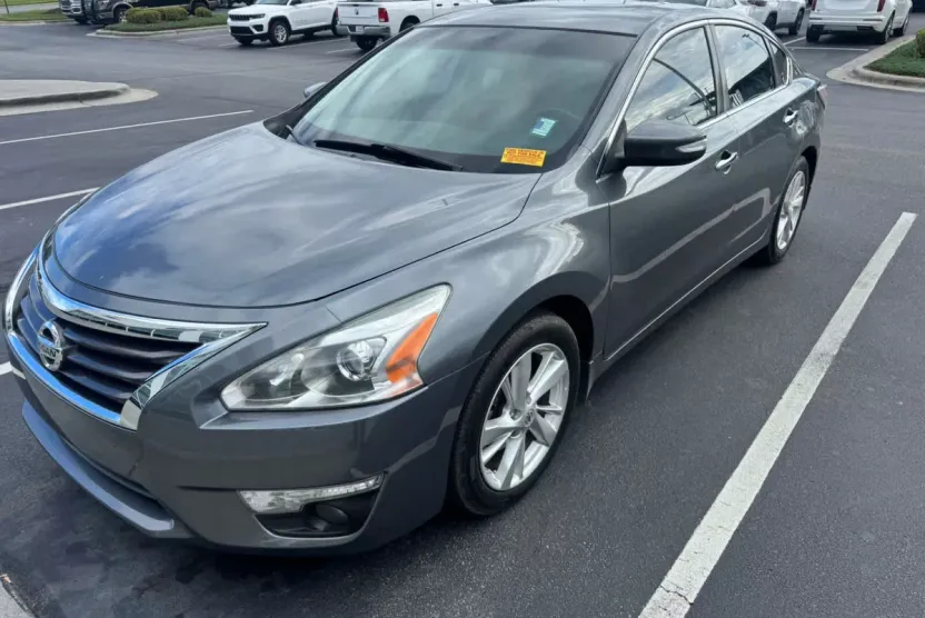 2014 Nissan Altima 2.5 SL photo 1