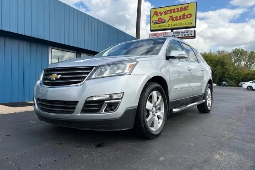 2015 Chevrolet Traverse LTZ photo 1