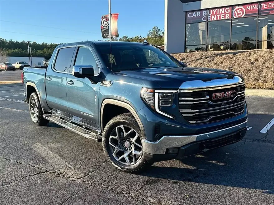 2022 Gmc Sierra 1500 SLT photo 1