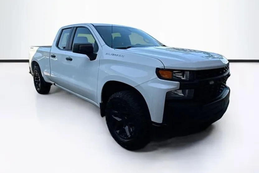 2020 Chevrolet Silverado 1500 photo 1