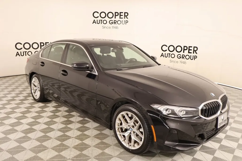 2025 Bmw 330i photo 1