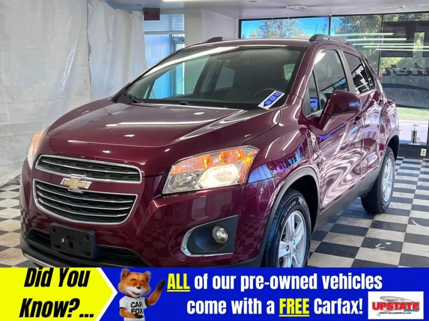 2016 Chevrolet Trax LT photo 2