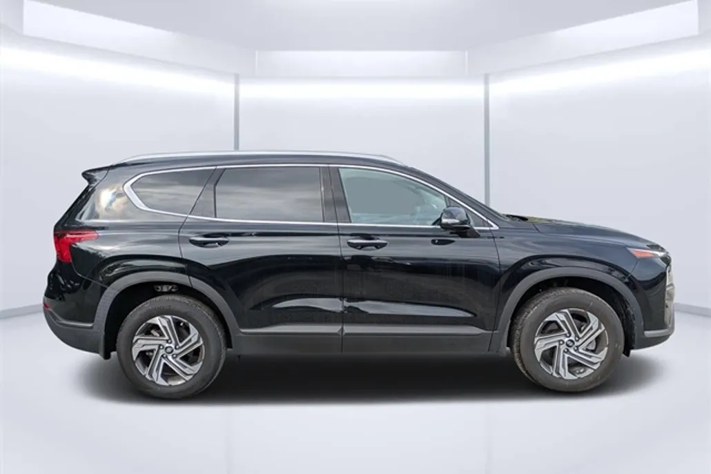 2023 Hyundai Santa Fe SEL photo 1
