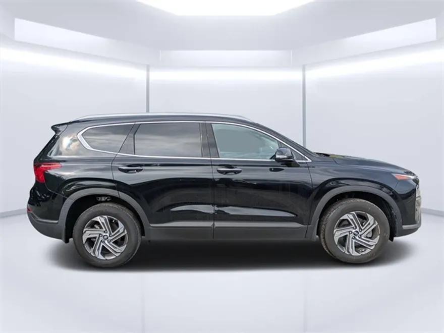2023 Hyundai Santa Fe SEL photo 1