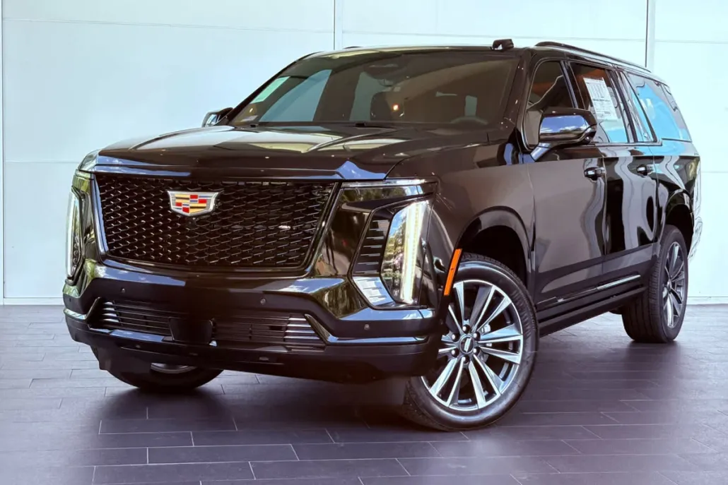 2025 Cadillac Escalade ESV Sport photo 1