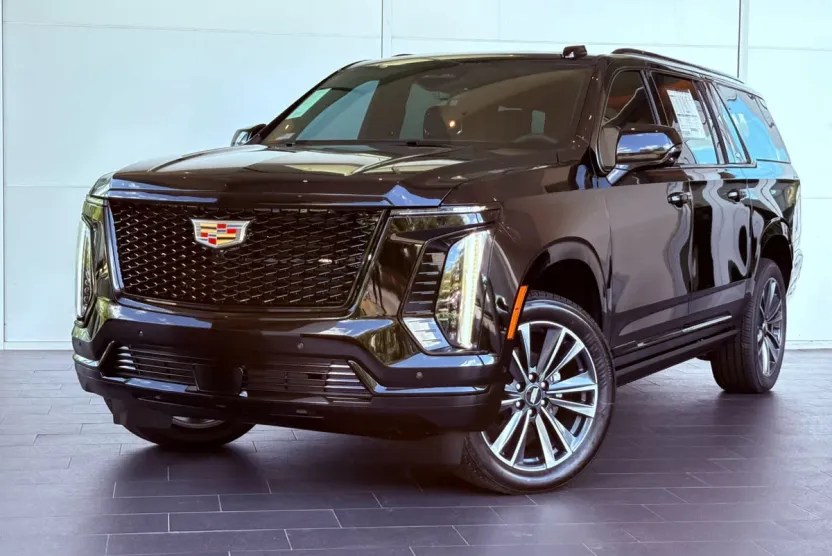 2025 Cadillac Escalade ESV Sport photo 1