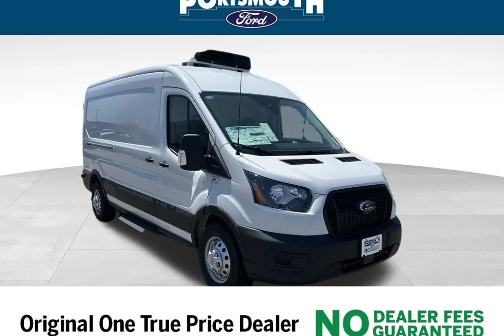2025 Ford Transit photo 1