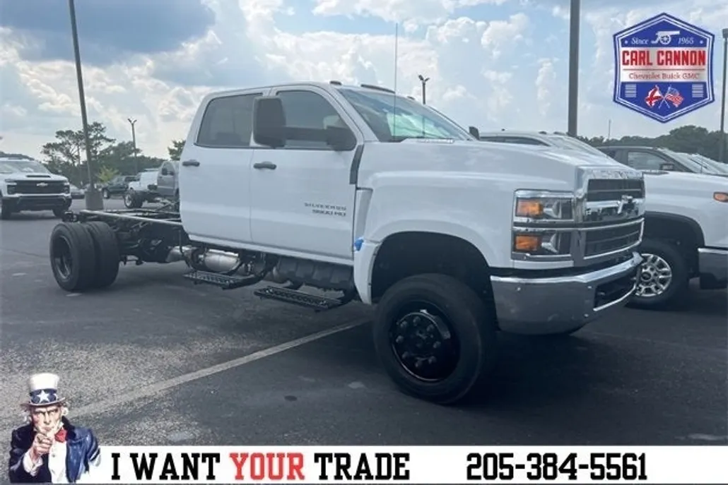2024 Chevrolet Silverado 5500HD Work Truck photo 1
