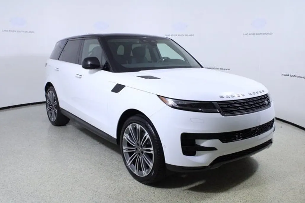 2024 Land Rover Range Rover Sport SE photo 1