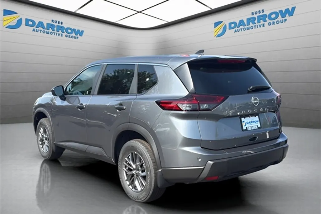 2026 Nissan Rogue S photo 1