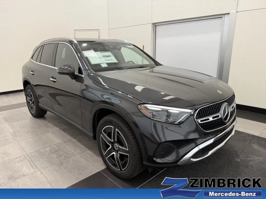 2026 Mercedes Benz GLC 300 4MATIC photo 1