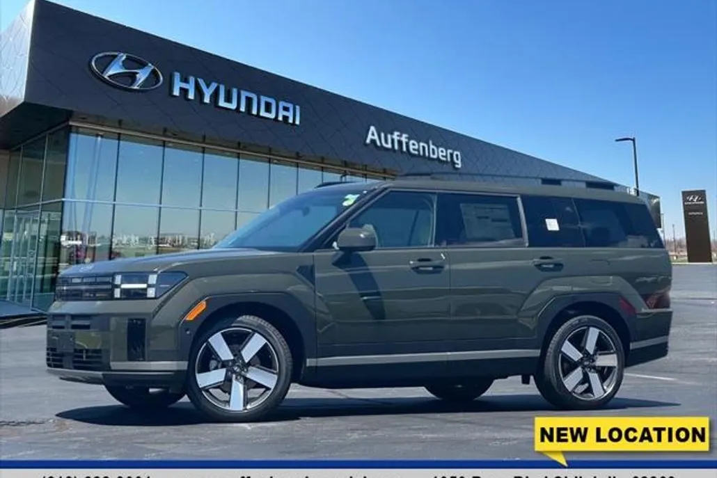 2025 Hyundai Santa Fe Limited photo 1
