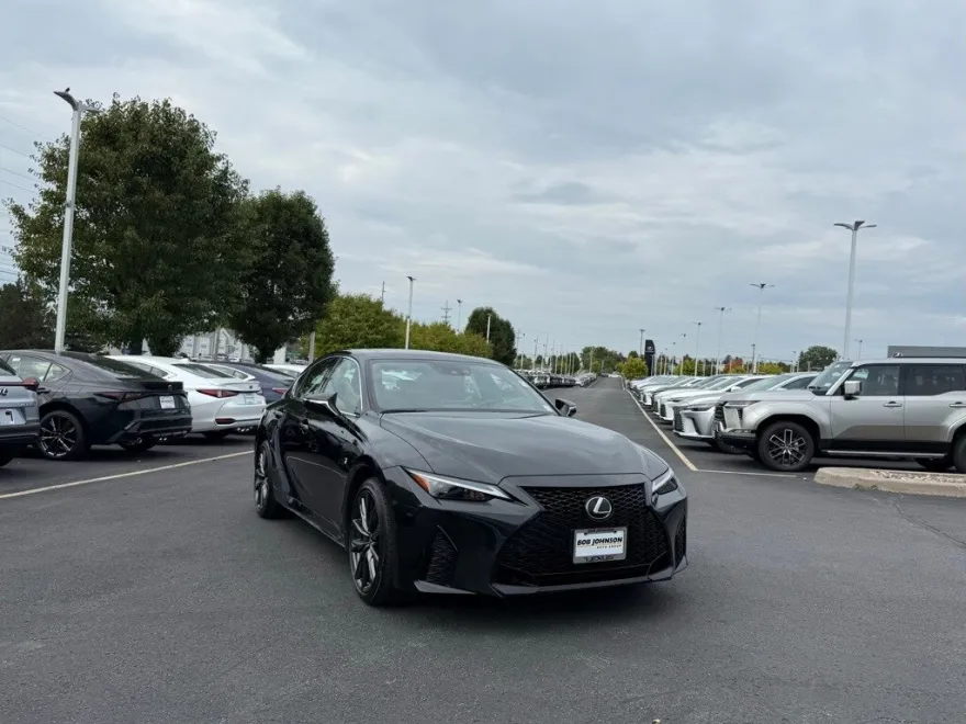2022 Lexus IS 350 F SPORT AWD photo 1