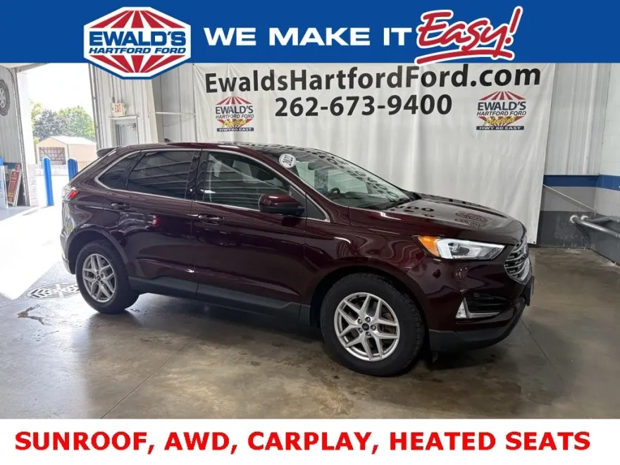 2022 Ford Edge SEL photo 1