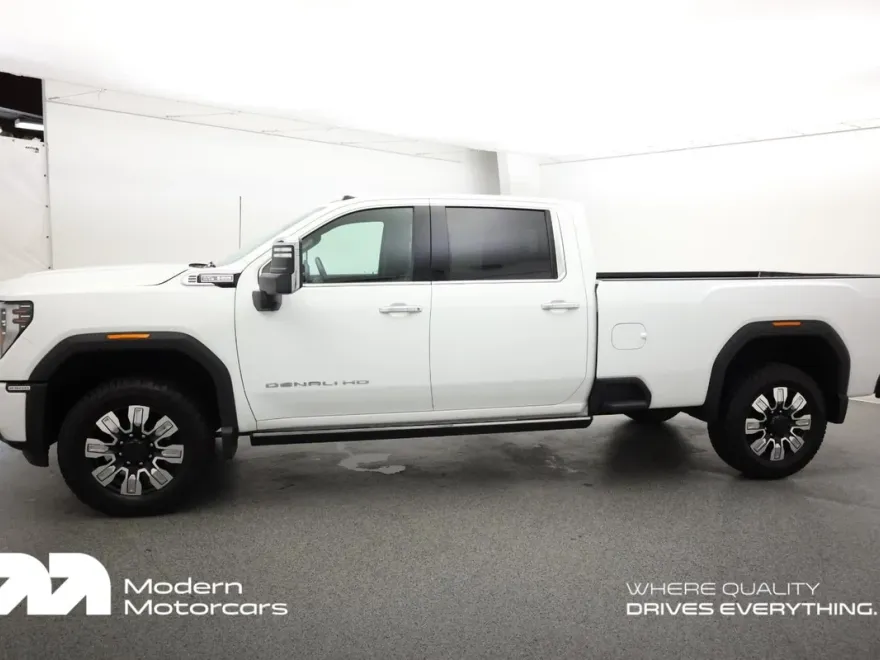2024 Gmc Sierra 2500 HD Denali photo 1