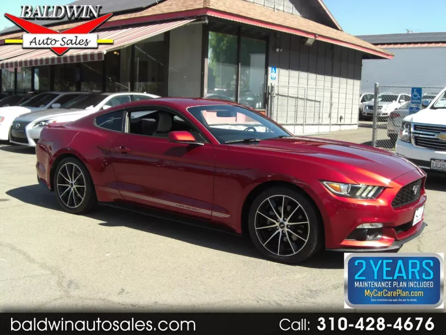 2017 Ford Mustang EcoBoost photo 1