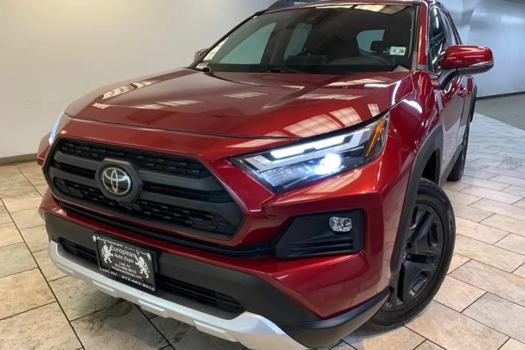 2023 Toyota RAV4 Adventure photo 1