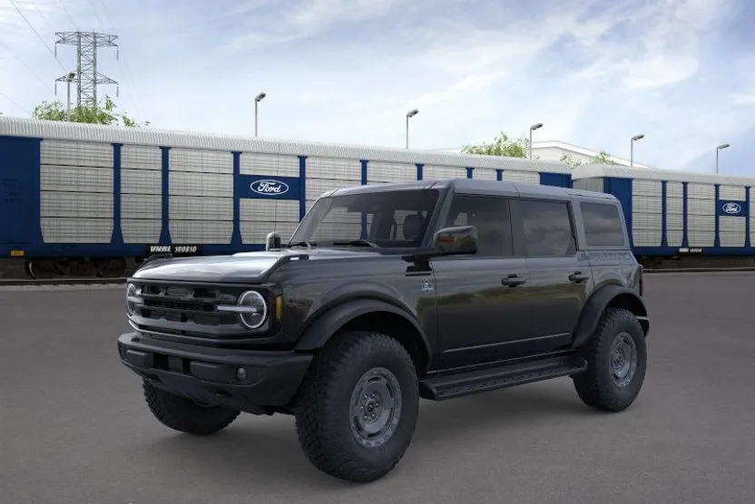 2025 Ford Bronco Outer Banks photo 1