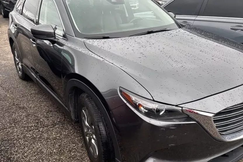 2019 Mazda CX-9 Touring photo 1