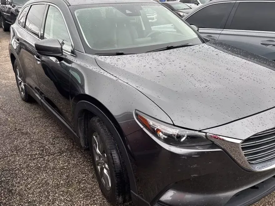 2019 Mazda CX-9 Touring photo 1