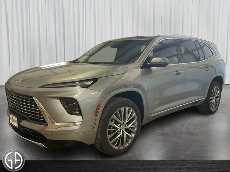 2026 Buick Enclave Avenir photo 1