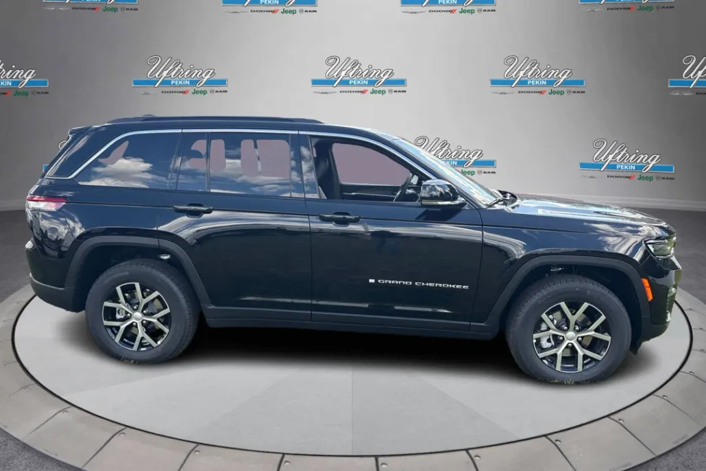 2025 Jeep Grand Cherokee Limited photo 1