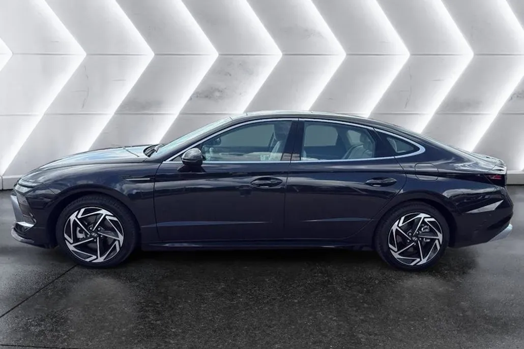 2024 Hyundai Sonata SEL Convenience photo 1