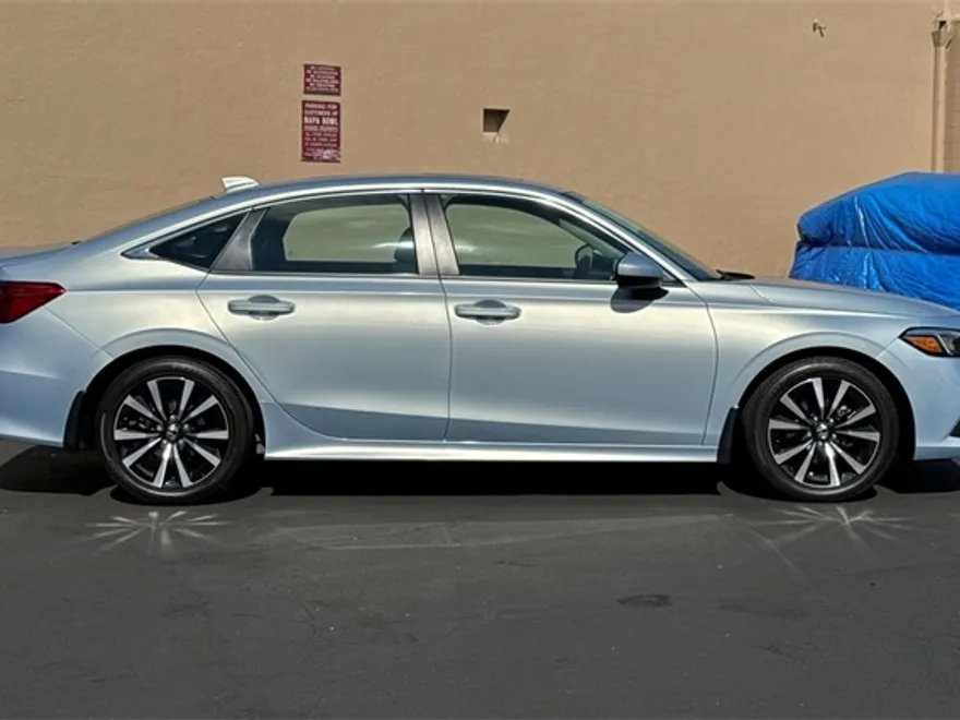 2023 Honda Civic EX photo 1