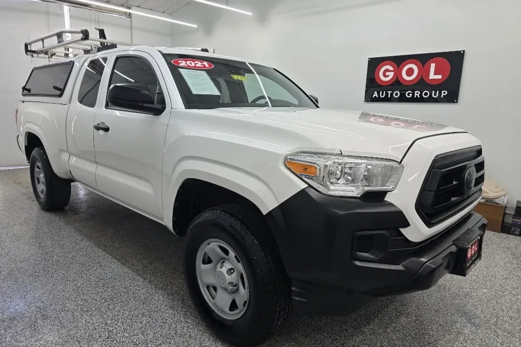 2021 Toyota Tacoma SR5 Access Cab photo 1