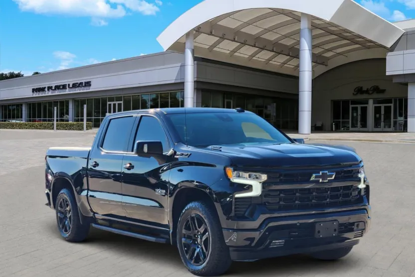 2024 Chevrolet Silverado 1500 RST photo 1