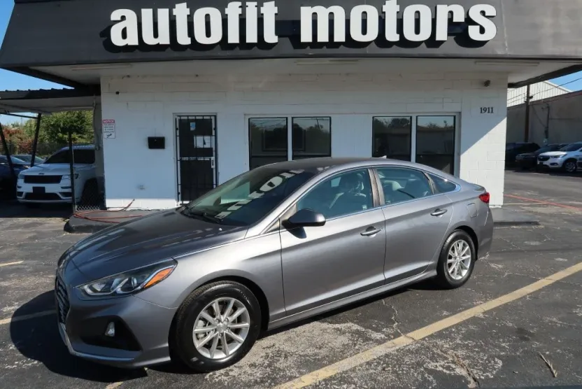 2018 Hyundai Sonata Eco photo 1