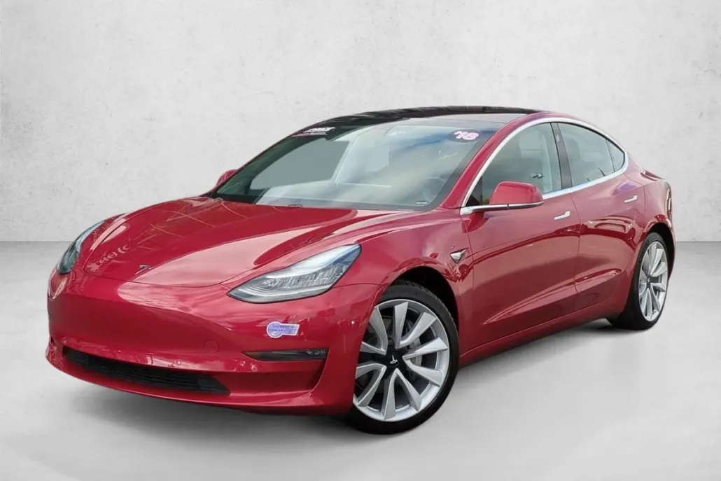 2018 Tesla Model 3 Long Range photo 1