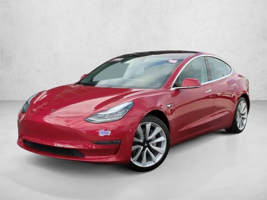 2018 Tesla Model 3 Long Range photo 1