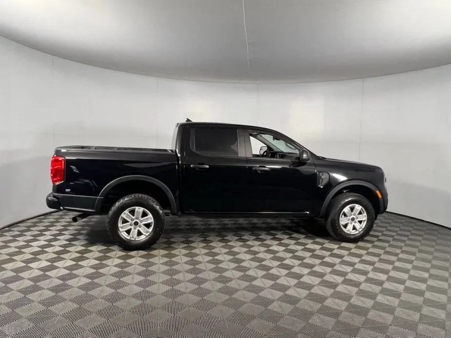 2024 Ford Ranger XL photo 1