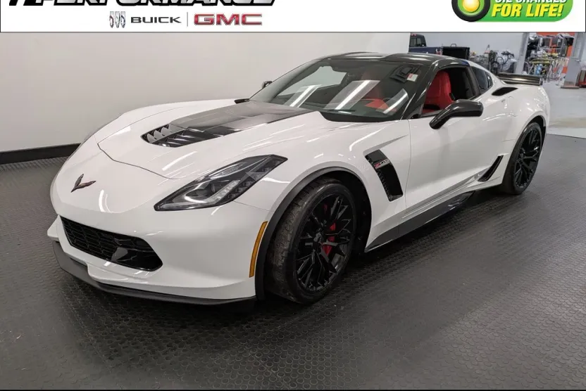 2019 Chevrolet Corvette Z06 2LZ photo 1