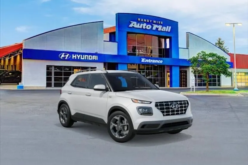 2025 Hyundai Venue SEL photo 1