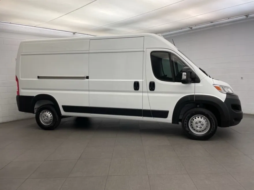 2026 Ram 3500 Tradesman photo 1