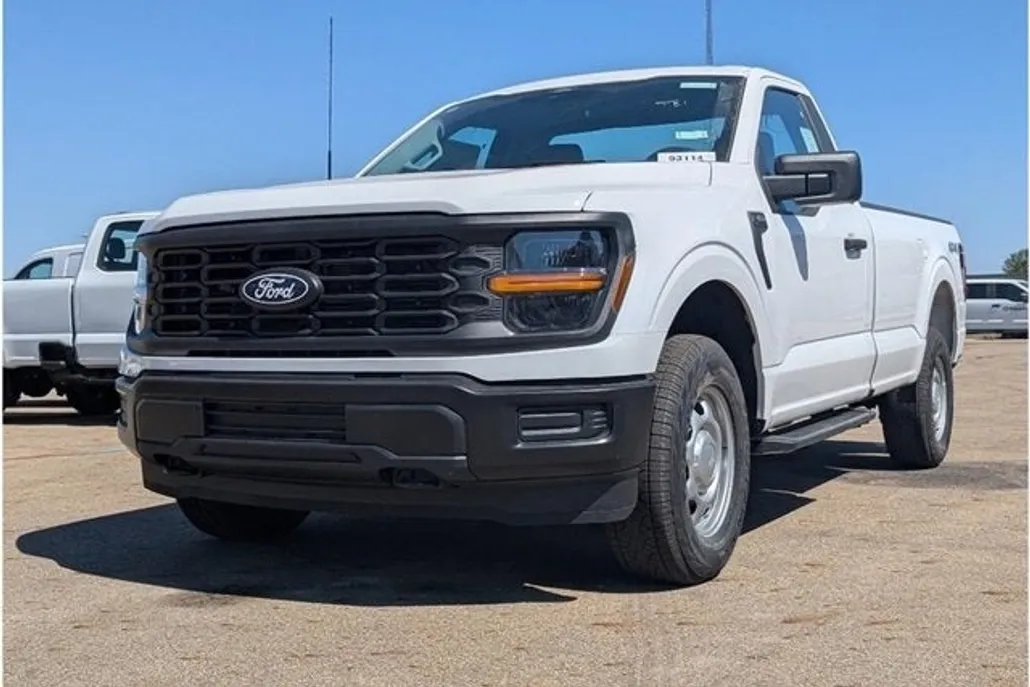 2025 Ford F-150 XL photo 1
