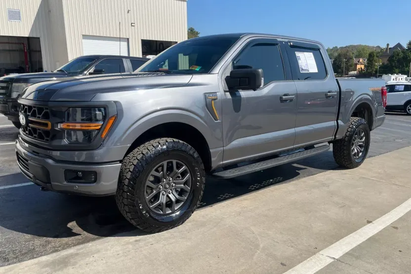 2025 Ford F-150 Tremor photo 1