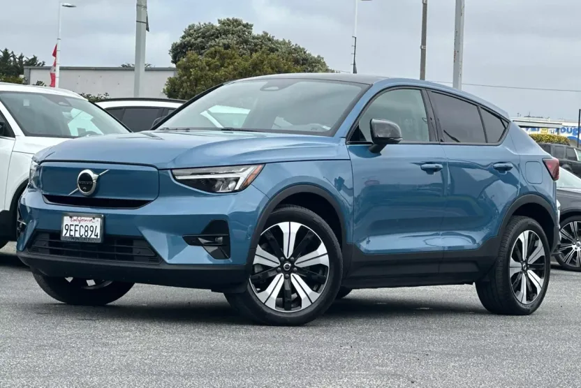 2023 Volvo C40 Recharge Plus photo 1