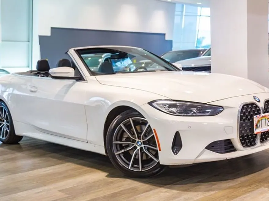 2024 Bmw 430i Convertible photo 1
