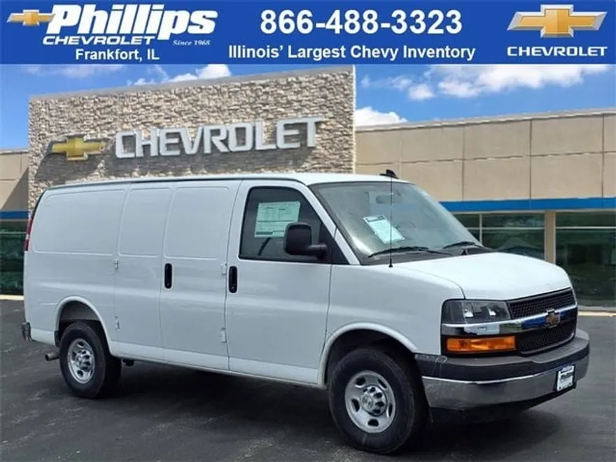2025 Chevrolet Express Cargo 2500 Van photo 1